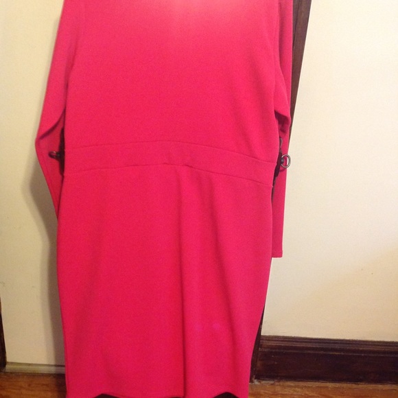 Dress - Picture 2 of 2